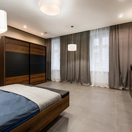 Lägenhet Platynowy - Centrum Gliwic Z Parkingiem Gliwice